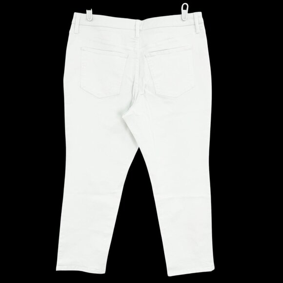 NWT Terra & Sky Womens Straight High Rise Stretch White Denim Jeans Plus Sz 16WP - Picture 2 of 9